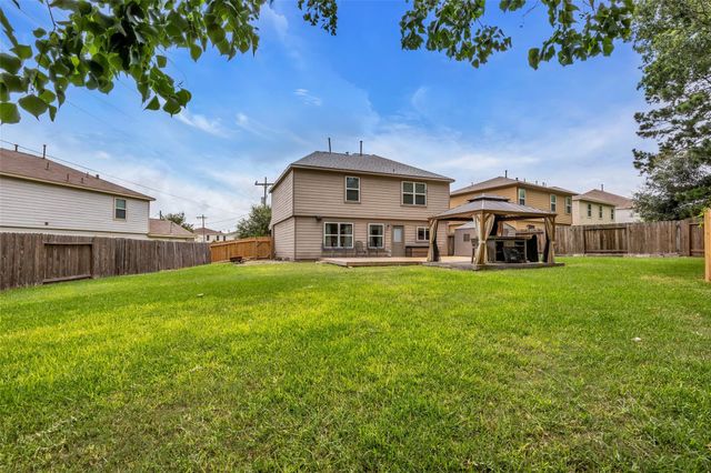 16718 Warbler Drive, Conroe, TX 77385