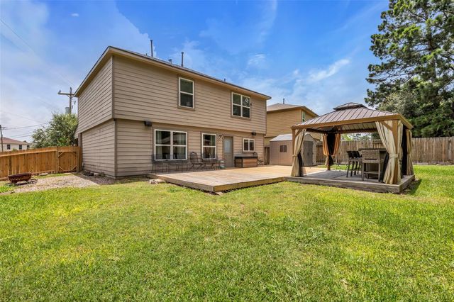16718 Warbler Drive, Conroe, TX 77385