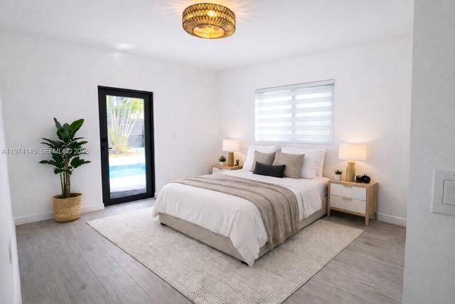 1645 NE 180th St, North Miami Beach, FL 33162