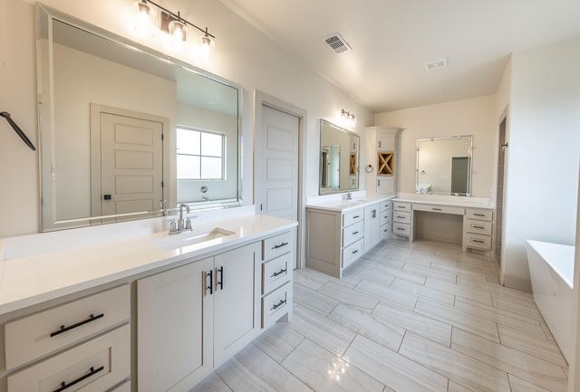 5905 112th Street, Lubbock, TX 79424