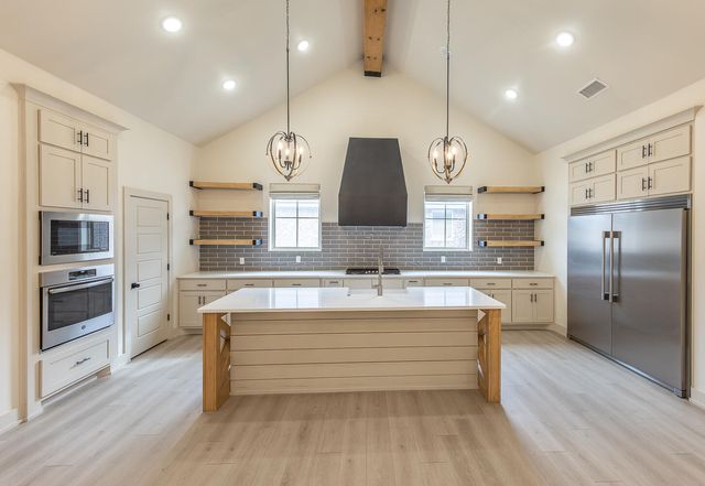 5905 112th Street, Lubbock, TX 79424