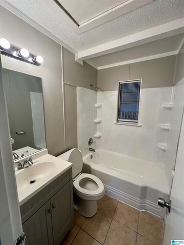 907 GARYWOOD PLACE, Hueytown, AL 35023