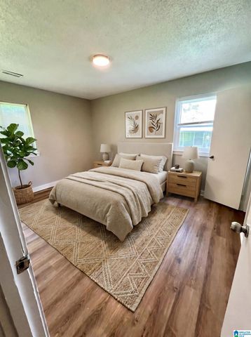 907 GARYWOOD PLACE, Hueytown, AL 35023
