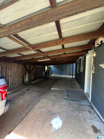 907 GARYWOOD PLACE, Hueytown, AL 35023