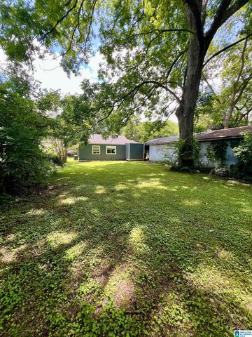 907 GARYWOOD PLACE, Hueytown, AL 35023