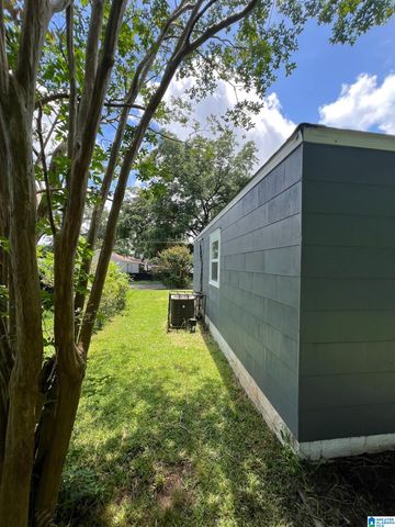 907 GARYWOOD PLACE, Hueytown, AL 35023