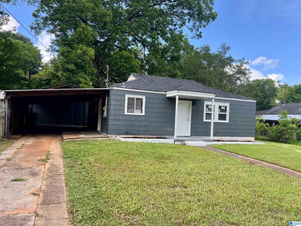 907 GARYWOOD PLACE, Hueytown, AL 35023