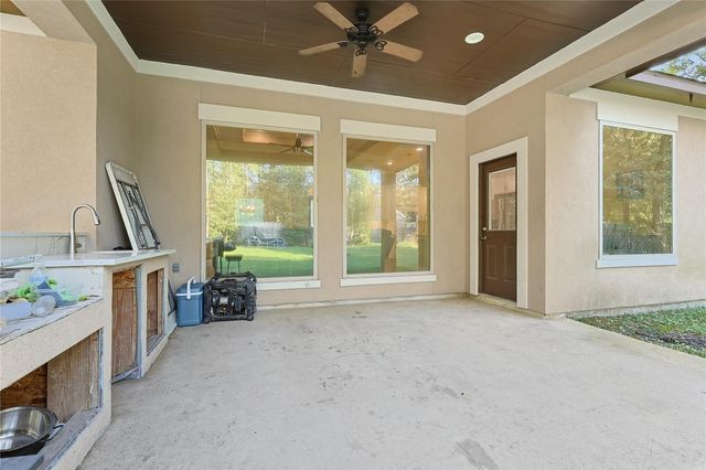 642 Parthenon Place, New Caney, TX 77357