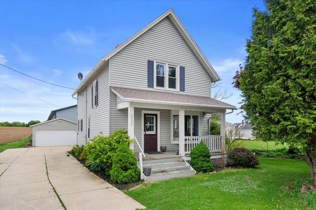 8922 County Highway W, Campbellsport, WI 53010