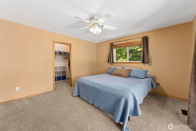 28711 30th Ave E, Spanaway, WA 98387