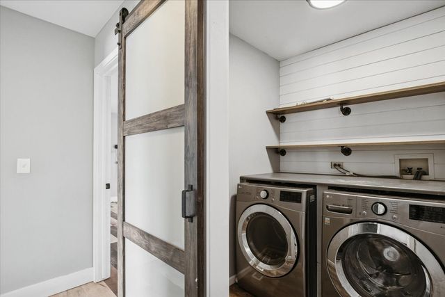 1297 Holly Court, Antioch, IL 60002