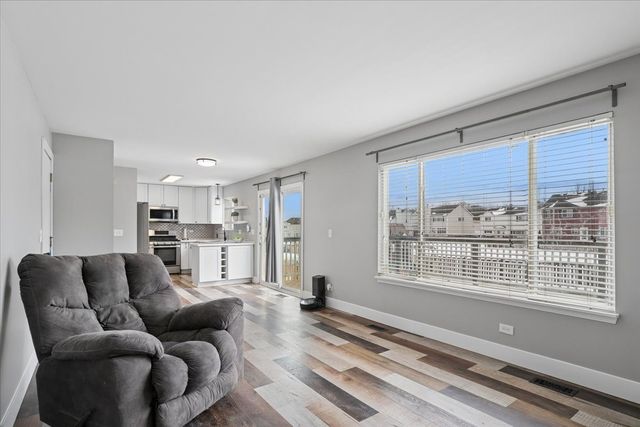 1297 Holly Court, Antioch, IL 60002