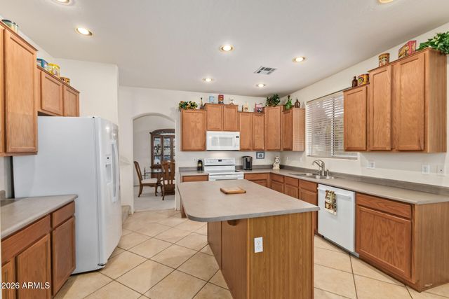 25674 N 68TH Drive, Peoria, AZ 85383