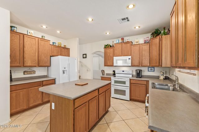 25674 N 68TH Drive, Peoria, AZ 85383