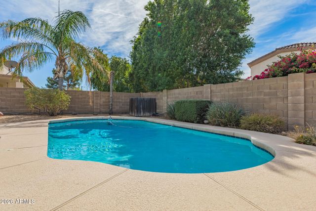 25674 N 68TH Drive, Peoria, AZ 85383