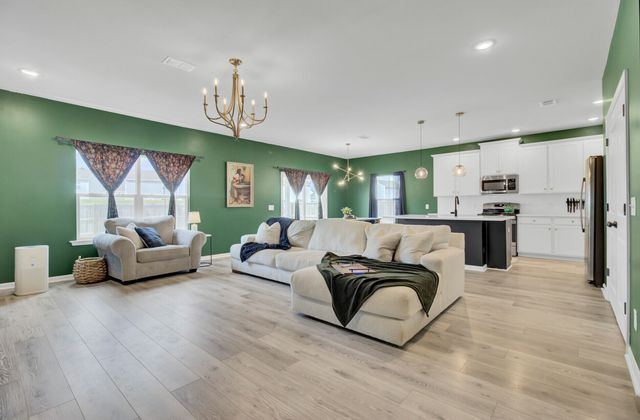 164 Pine Crest View Drive, Summerville, SC 29486