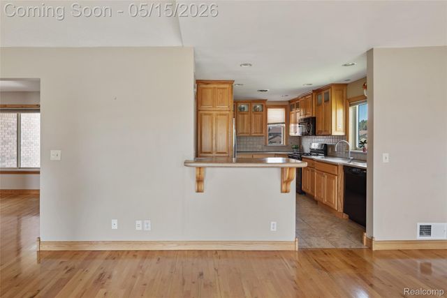 700 Tennyson, Rochester Hills, MI 48307