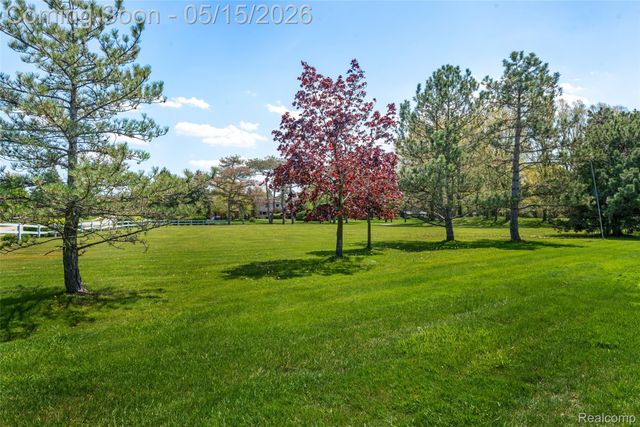 700 Tennyson, Rochester Hills, MI 48307