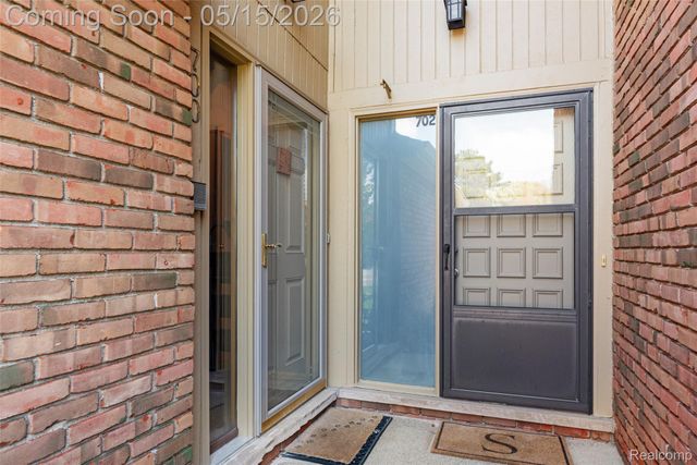 700 Tennyson, Rochester Hills, MI 48307