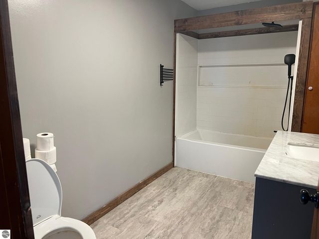 10613 N Bagley Road, St Louis, MI 48880