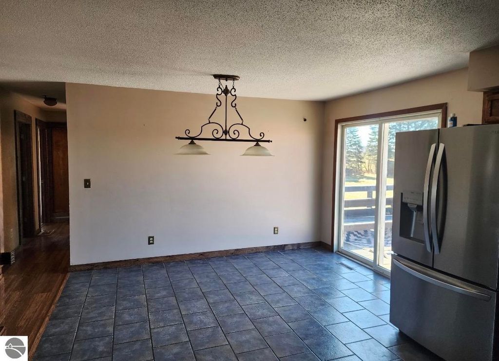 Image 17 of property listing at 10613 N Bagley Road, St Louis, MI 48880