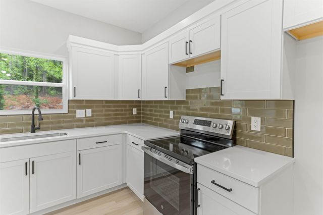 189 N Georgia Avenue, Chesnee, SC 29323