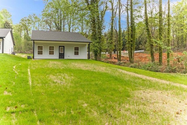 189 N Georgia Avenue, Chesnee, SC 29323