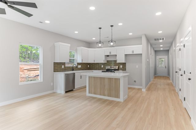 189 N Georgia Avenue, Chesnee, SC 29323