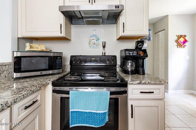 900 B 16th Street, Port Royal, SC 29935