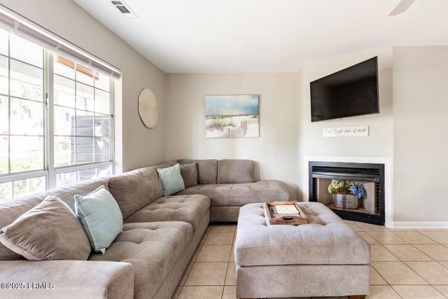 900 B 16th Street, Port Royal, SC 29935