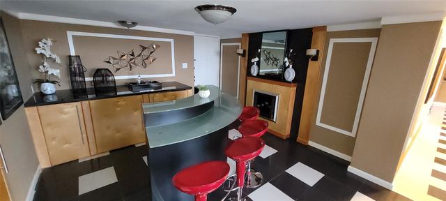 7510 Hornwood Drive 1606, Houston, TX 77036