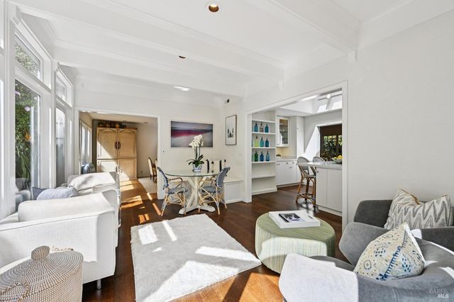 161 Lagunitas Rd, Ross, CA 94957