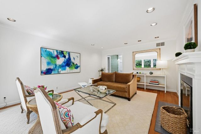 161 Lagunitas Rd, Ross, CA 94957