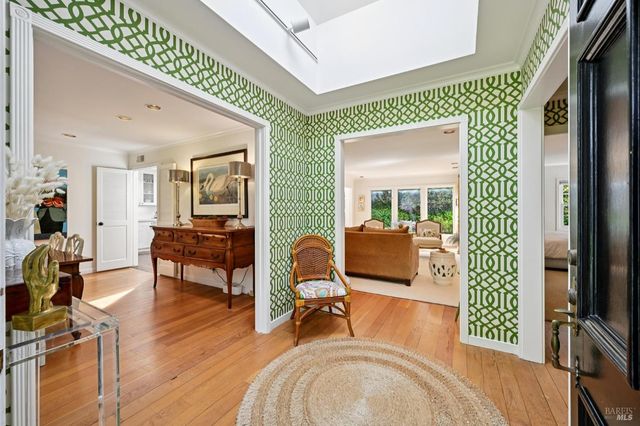 161 Lagunitas Rd, Ross, CA 94957