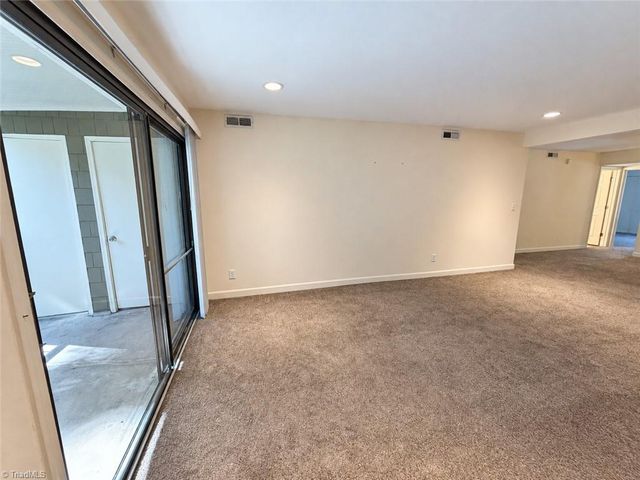 1510 Benjamin Parkway C, Greensboro, NC 27408