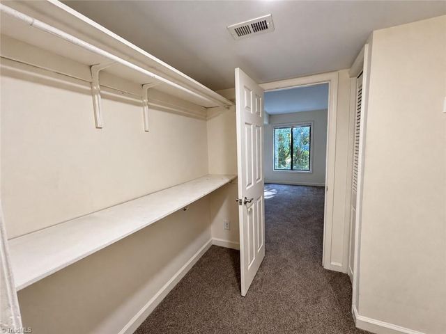 1510 Benjamin Parkway C, Greensboro, NC 27408