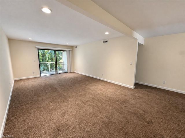 1510 Benjamin Parkway C, Greensboro, NC 27408