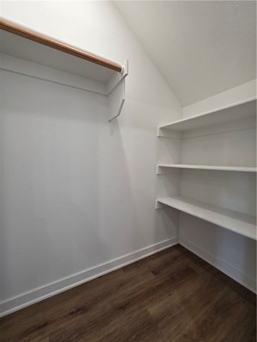 827 N Crater Avenue 1, Fayetteville, AR 72704