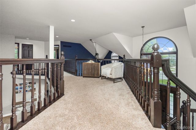 53961 Sutherland Court, Shelby Charter Township, MI 48316