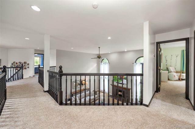 53961 Sutherland Court, Shelby Charter Township, MI 48316