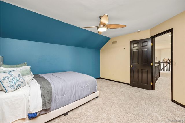 53961 Sutherland Court, Shelby Charter Township, MI 48316