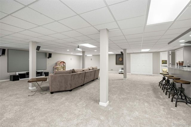 53961 Sutherland Court, Shelby Charter Township, MI 48316