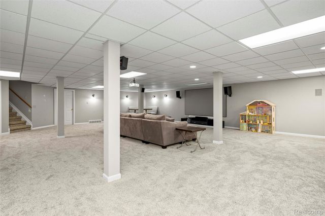53961 Sutherland Court, Shelby Charter Township, MI 48316