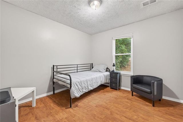 1572 Kings Ridge Drive, Norcross, GA 30093