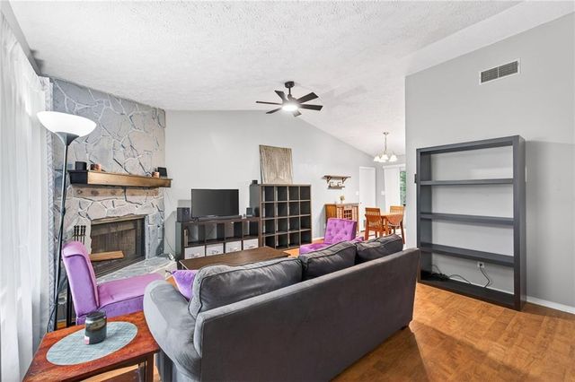 1572 Kings Ridge Drive, Norcross, GA 30093