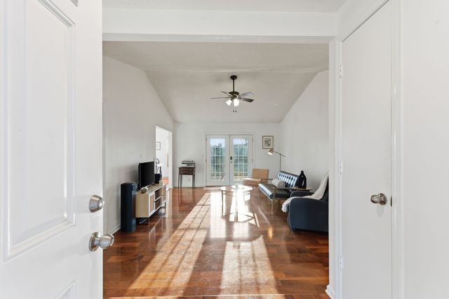 3617 Donna Kay Dr, Nashville, TN 37211