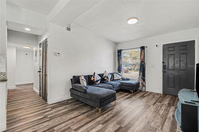 4928 S 82ND STREET, Tampa, FL 33619