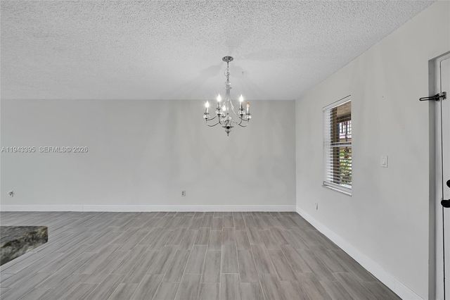 2850 Somerset Drive 105L, Lauderdale Lakes, FL 33311