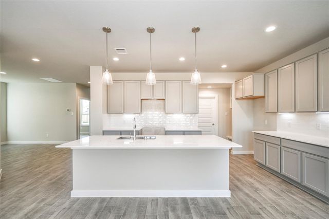 11126 Rose River Drive, Houston, TX 77044