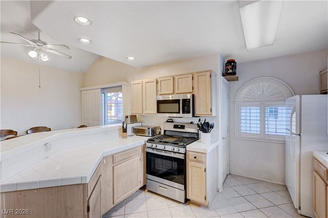 2925 Wigwam Parkway 1621, Henderson, NV 89074